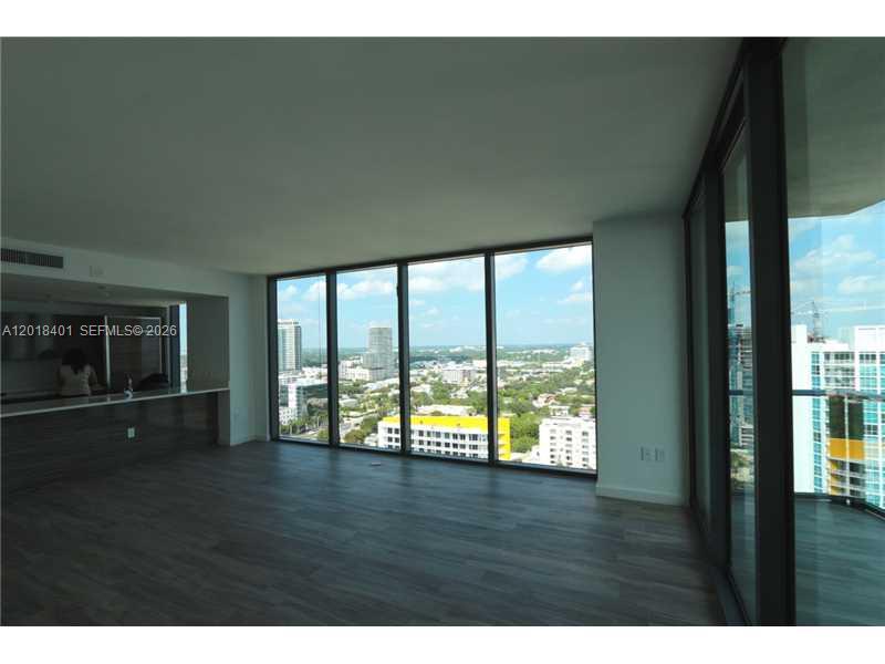 460 NE 28 STREET 2701