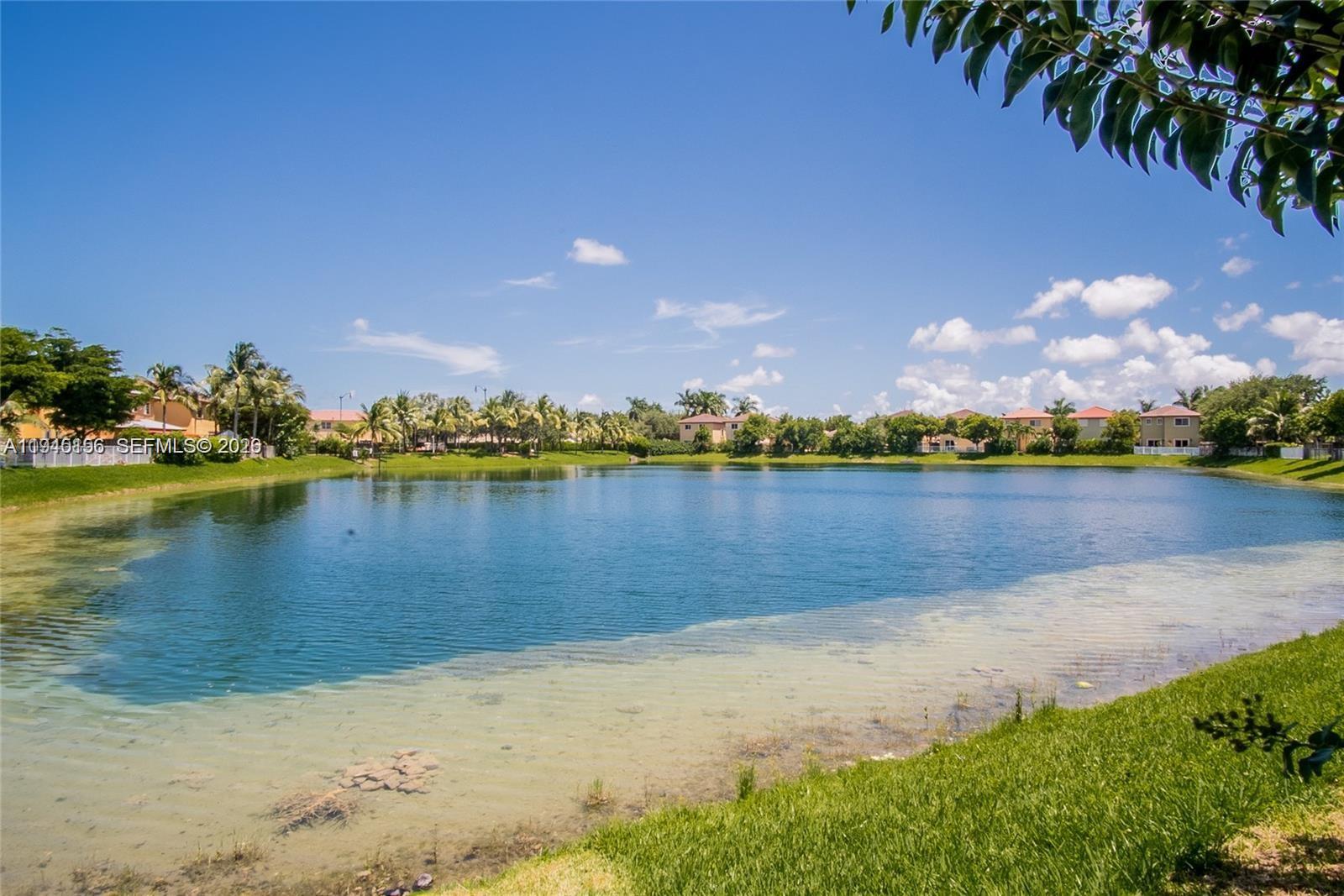 MIRENS PLACE - Residential