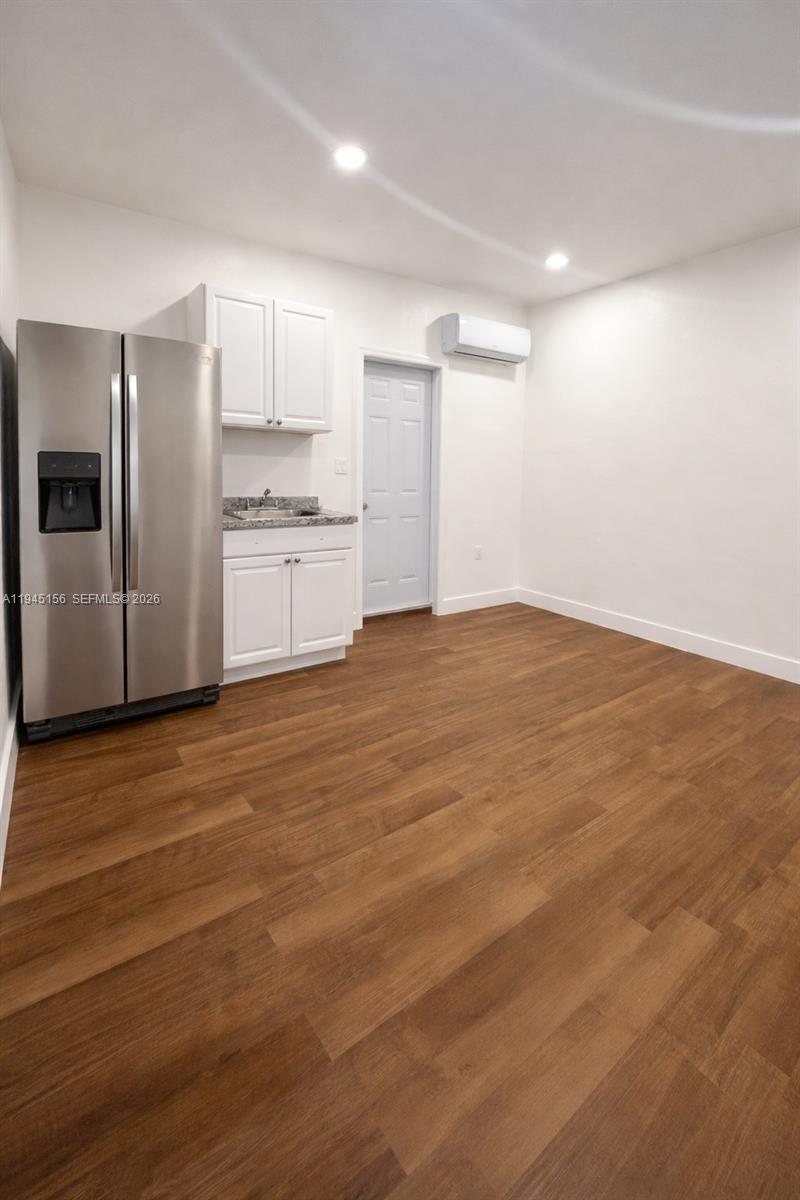 MIRENS PLACE - Residential