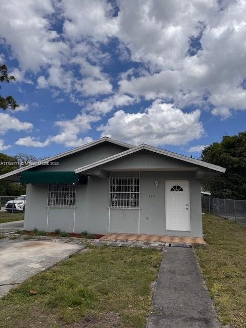 Rental Property at 285 Seaman Ave 1, Opa-Locka, Miami-Dade County, Florida - Bedrooms: 2 
Bathrooms: 1  - $2,700 MO.