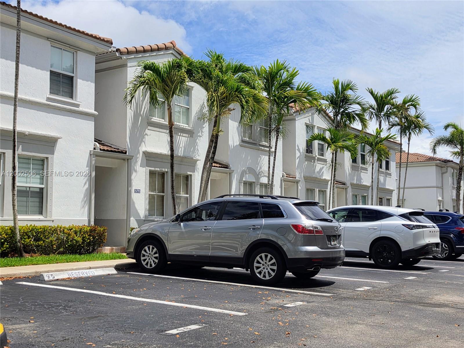 VILLAS AT NAUTICA THREE C - Residential