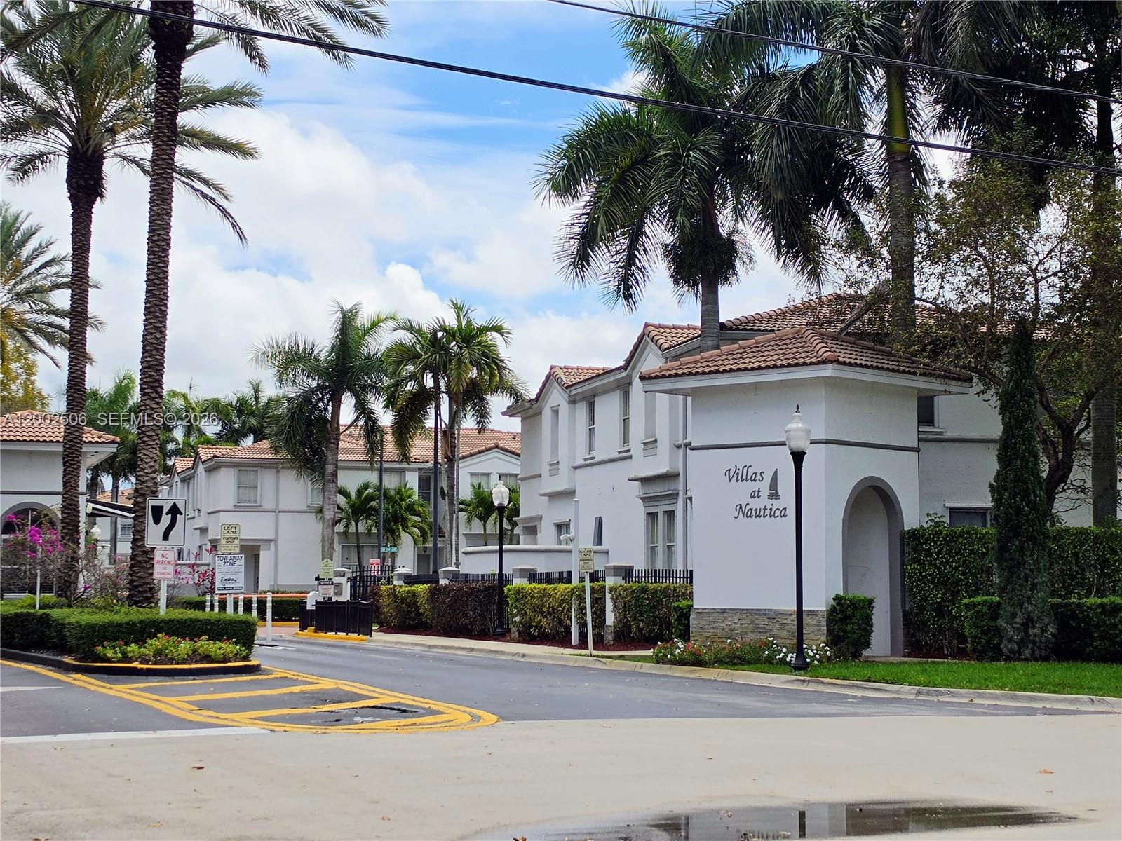 VILLAS AT NAUTICA THREE C - Residential