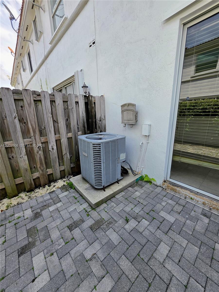 VILLAS AT NAUTICA THREE C - Residential