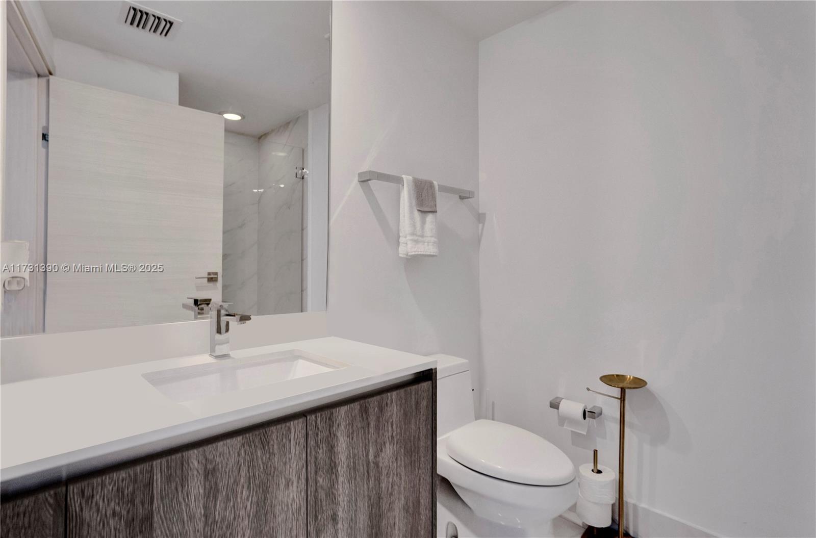 SLS LUX RESIDENCES - Residential