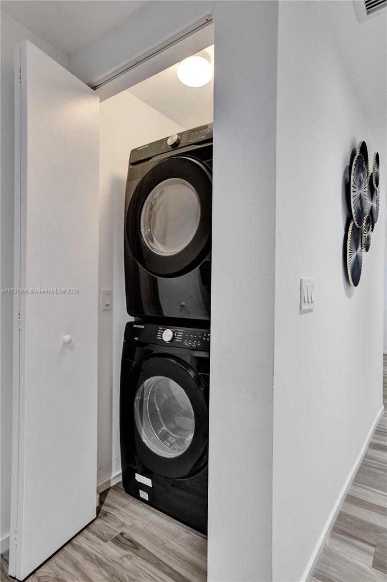 SLS LUX RESIDENCES - Residential