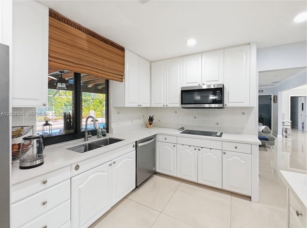 GALLO-WOOD ESTATES - Residential