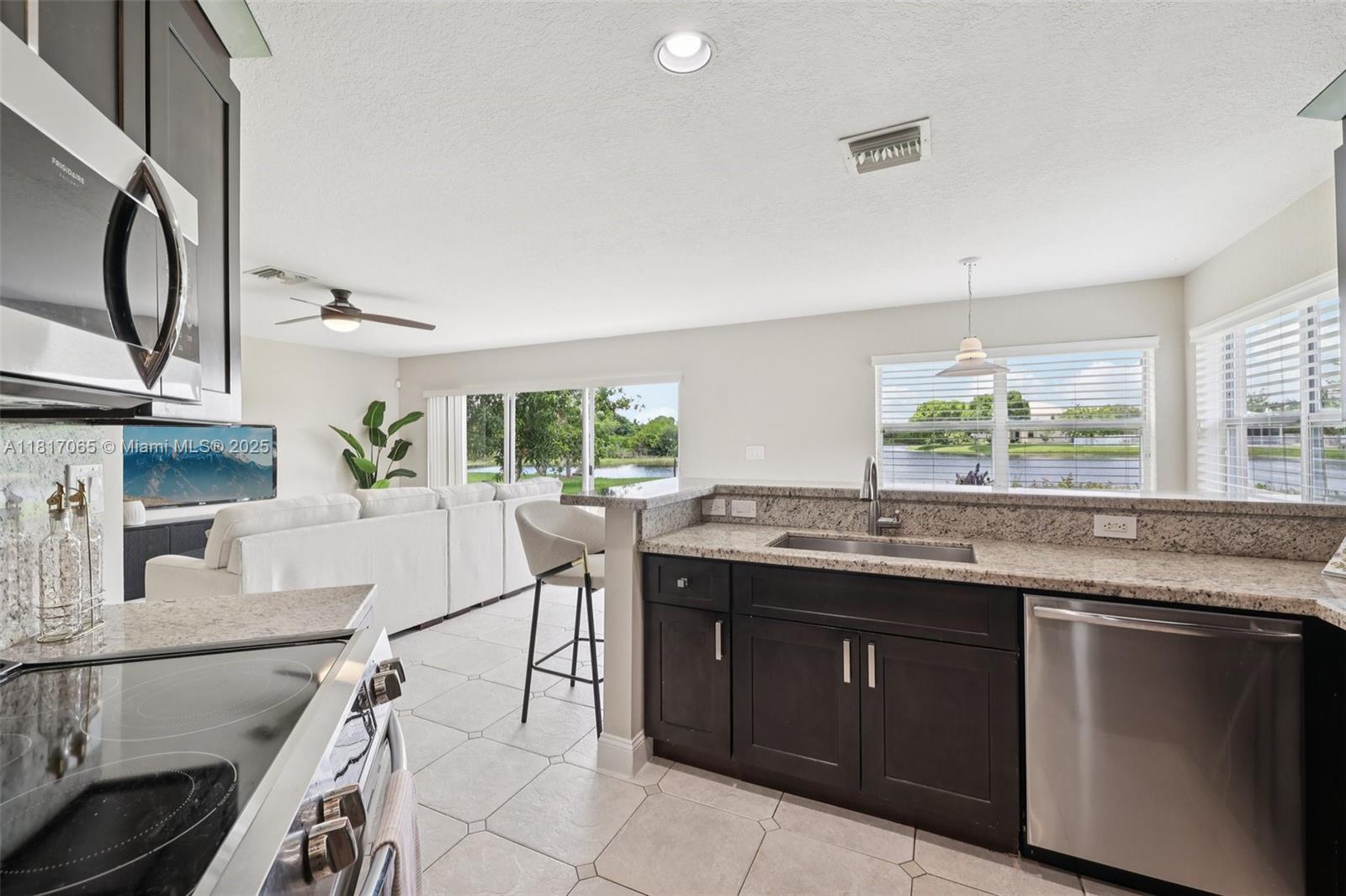 LAKES OF WESTERN PINES RE - Residential