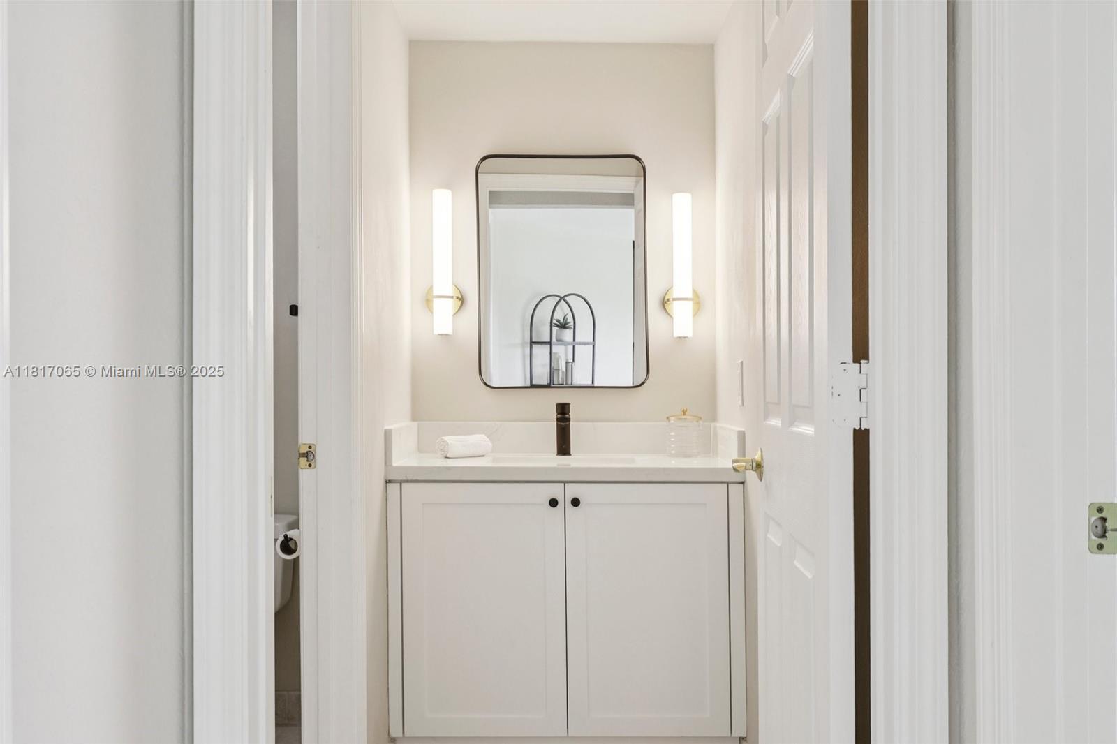 LAKES OF WESTERN PINES RE - Residential