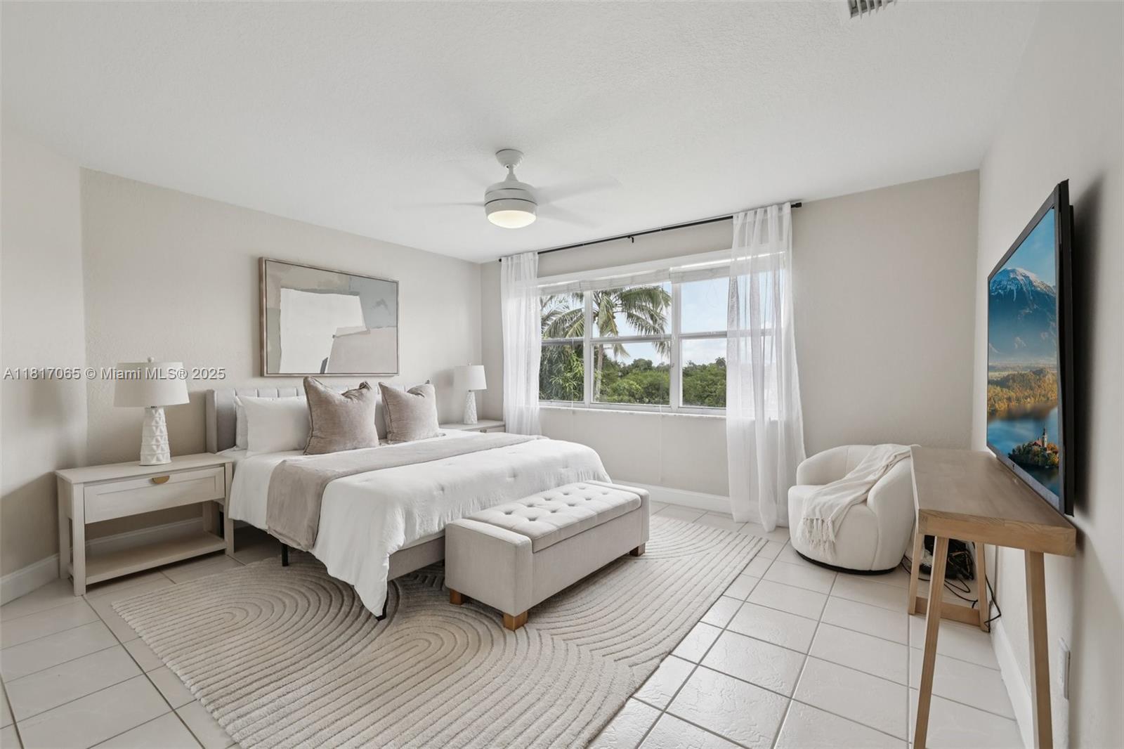 LAKES OF WESTERN PINES RE - Residential