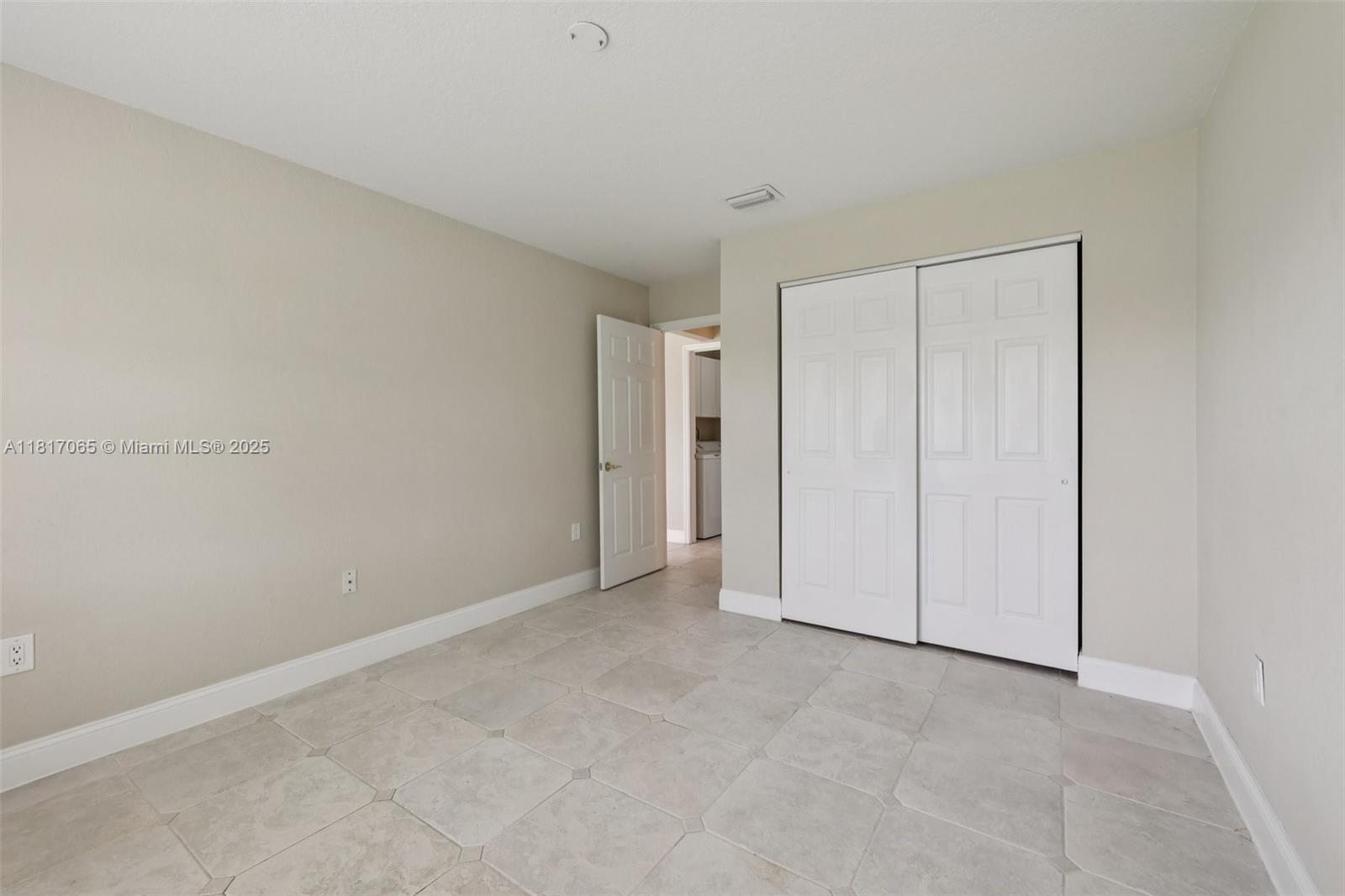 LAKES OF WESTERN PINES RE - Residential