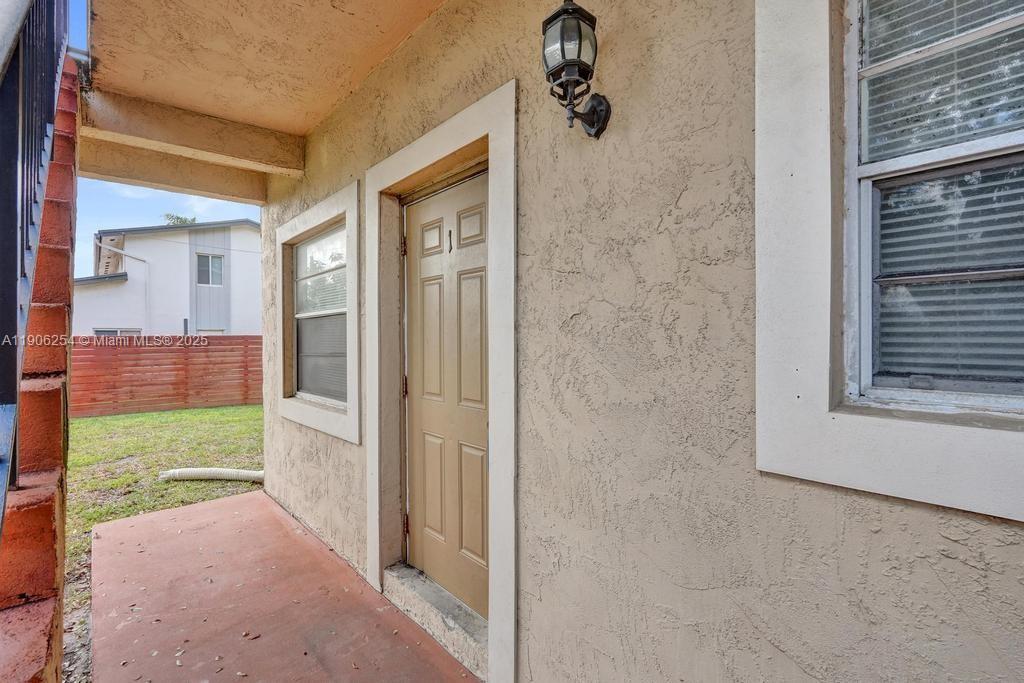 TWIN LAKES - Residential Lease