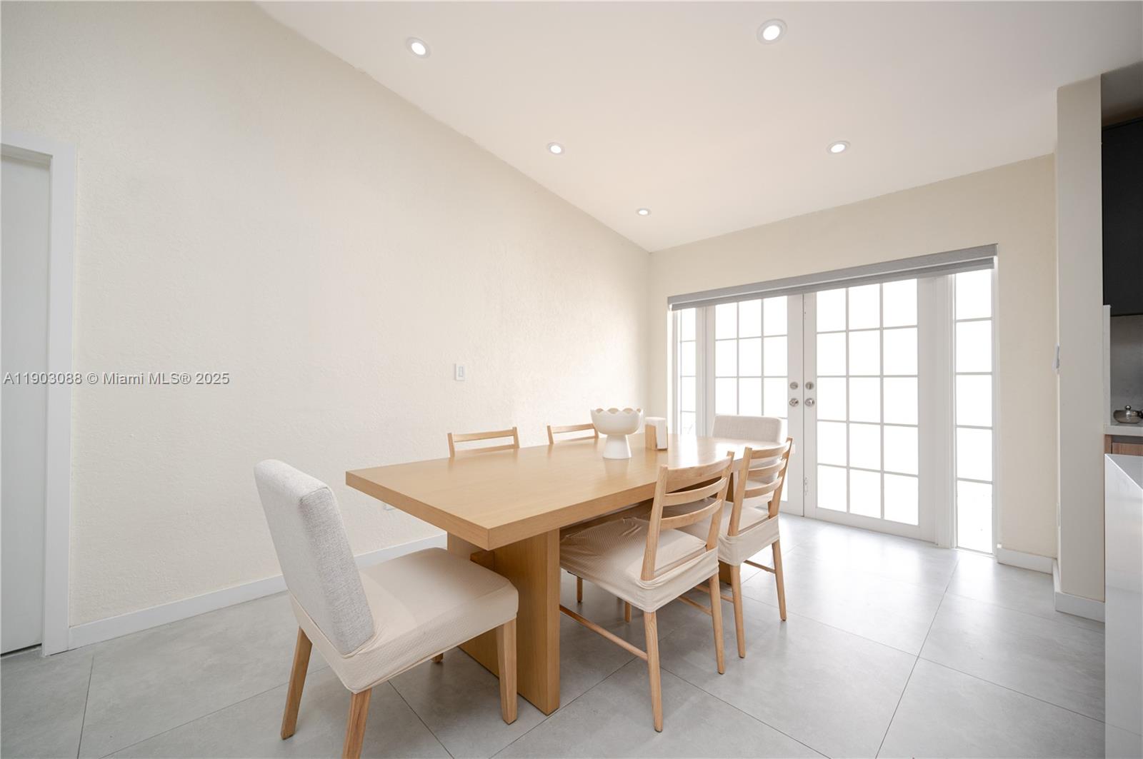 COSTA VERDE SEC 1 - Residential