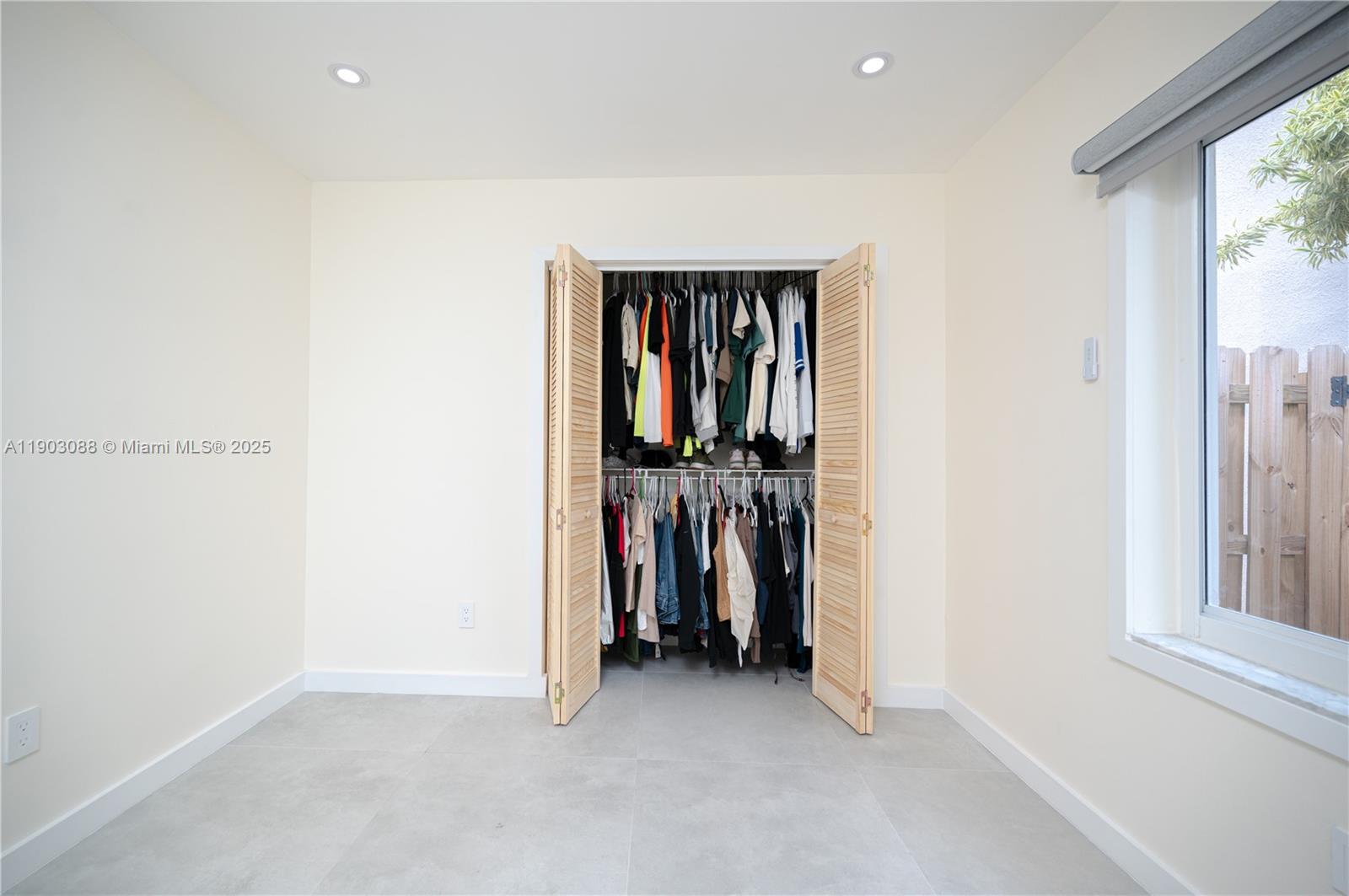 COSTA VERDE SEC 1 - Residential