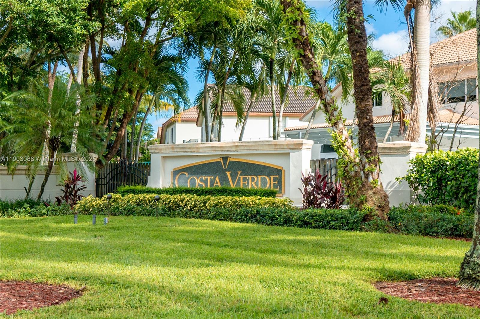 COSTA VERDE SEC 1 - Residential