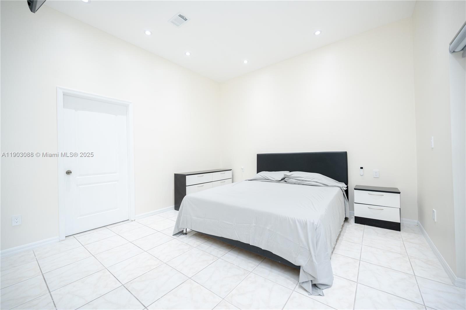 COSTA VERDE SEC 1 - Residential