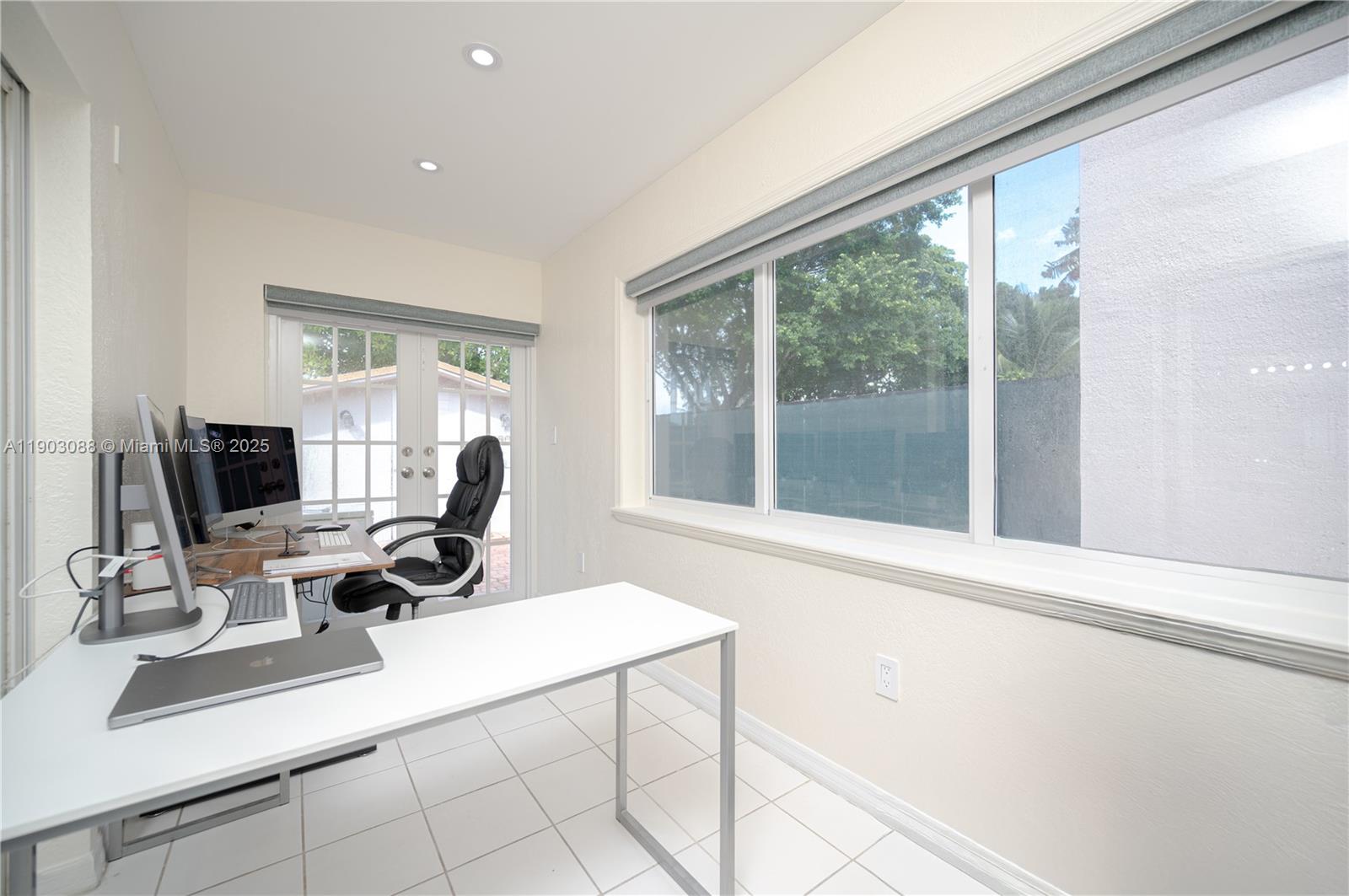 COSTA VERDE SEC 1 - Residential