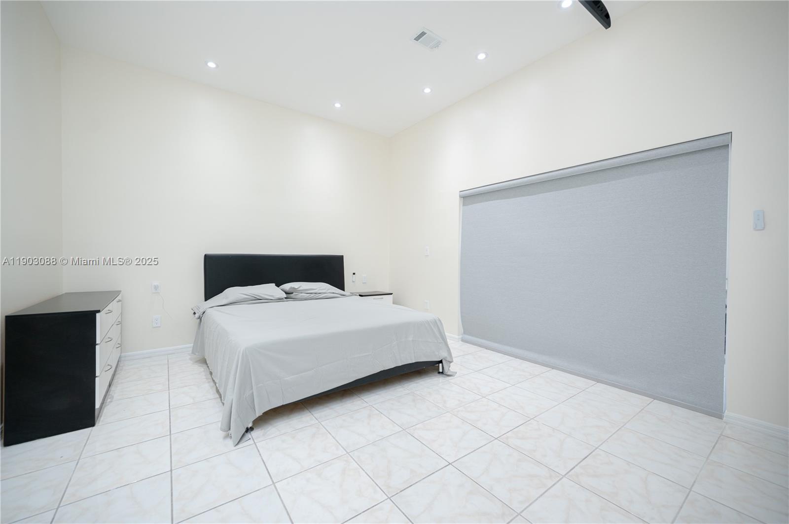 COSTA VERDE SEC 1 - Residential