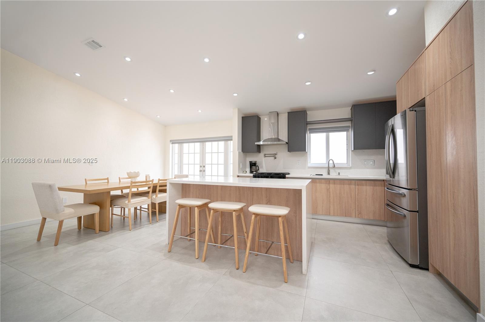 COSTA VERDE SEC 1 - Residential