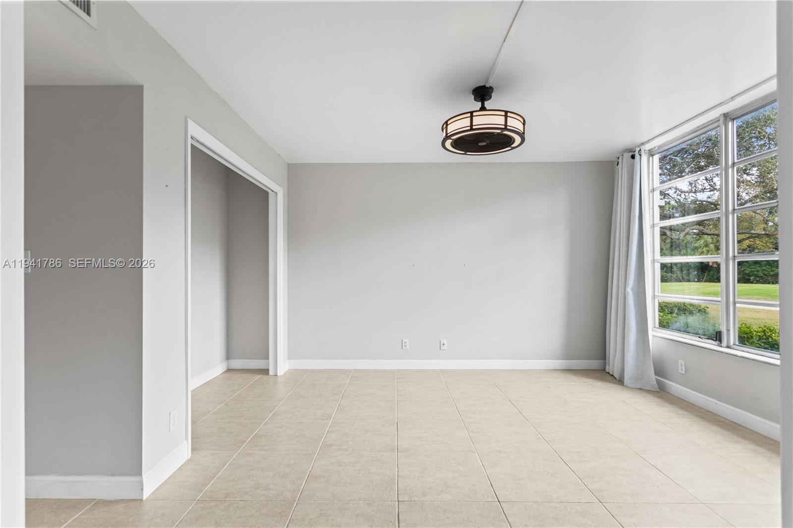 NO 83 PALM-AIRE COUNTRY C - Residential