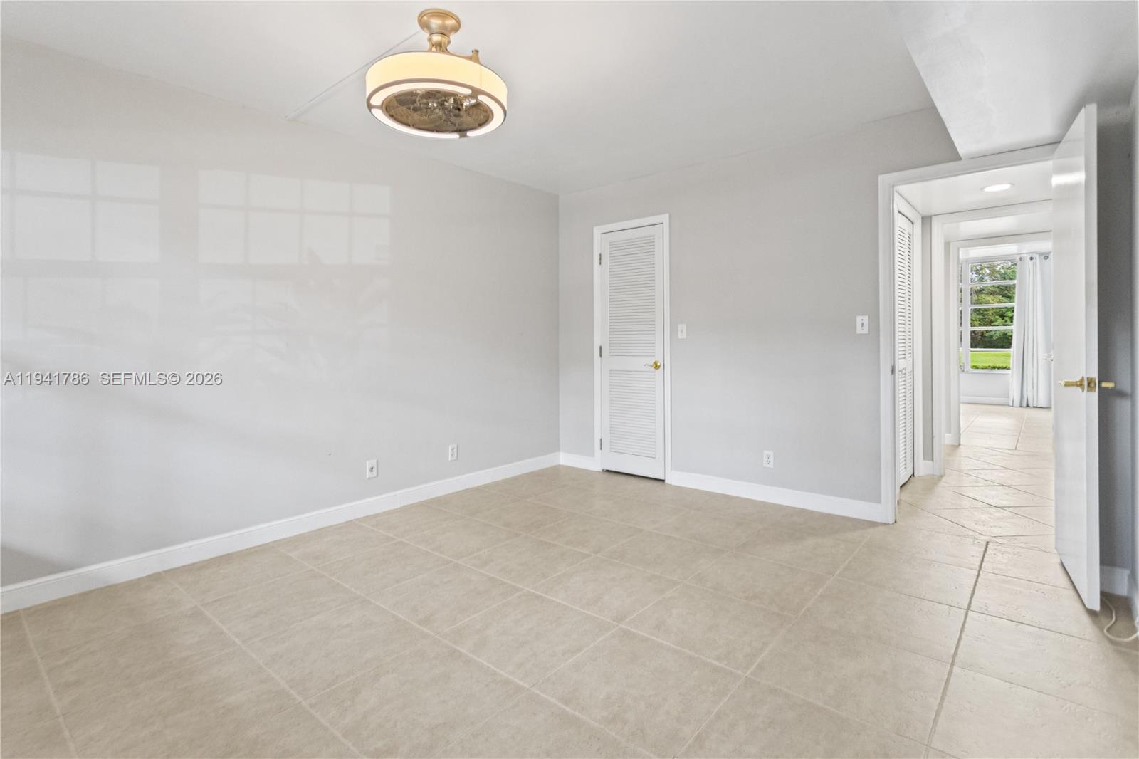 NO 83 PALM-AIRE COUNTRY C - Residential