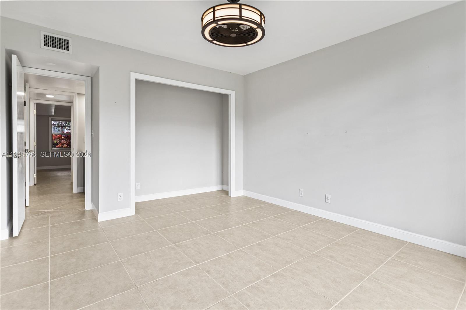 NO 83 PALM-AIRE COUNTRY C - Residential
