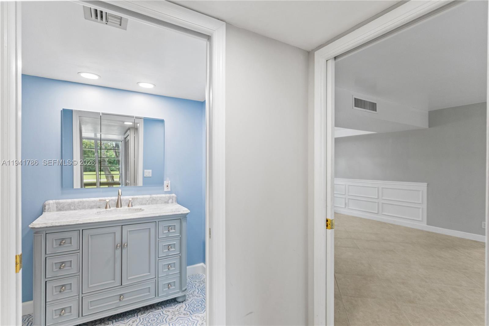 NO 83 PALM-AIRE COUNTRY C - Residential