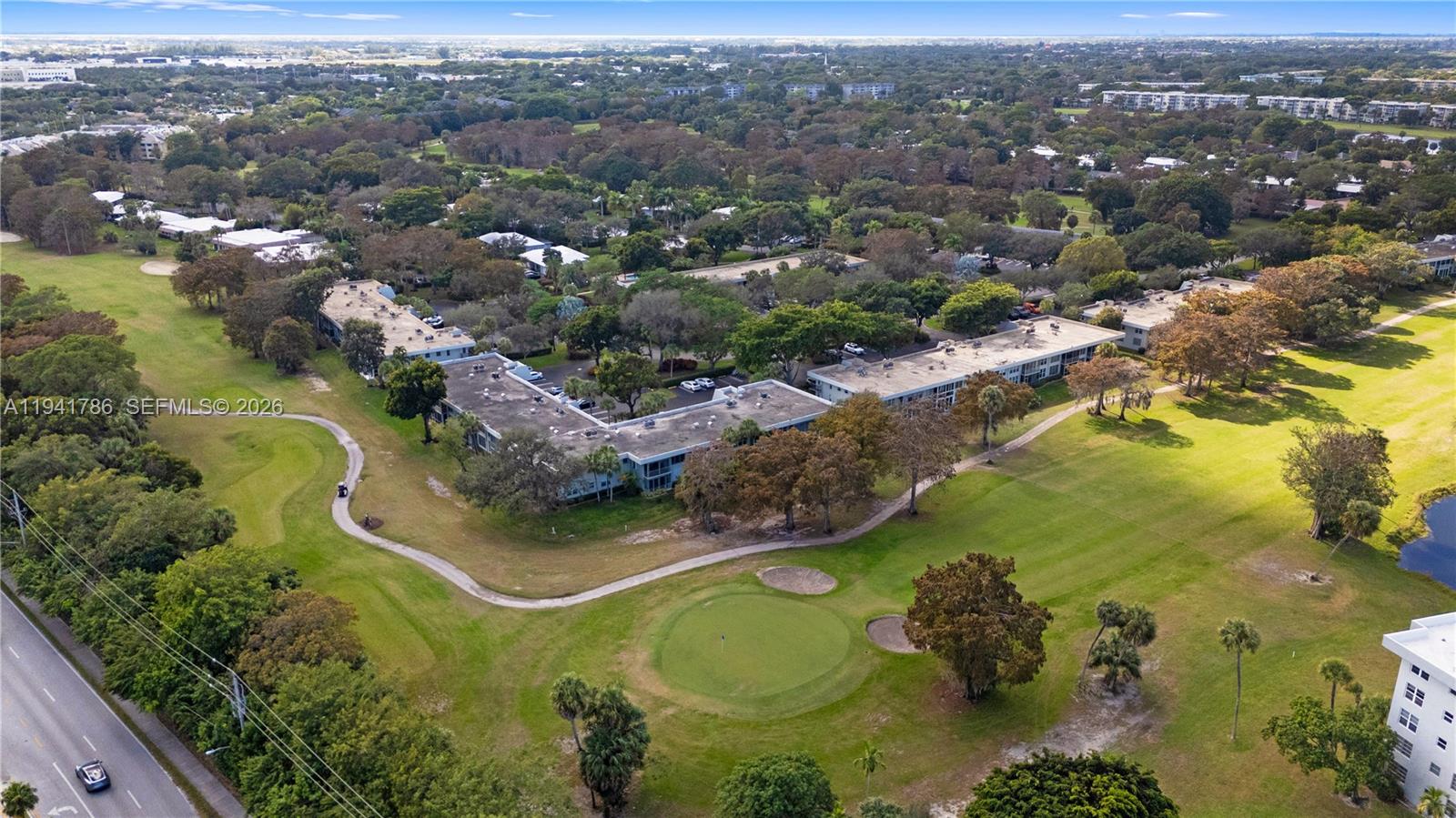 NO 83 PALM-AIRE COUNTRY C - Residential