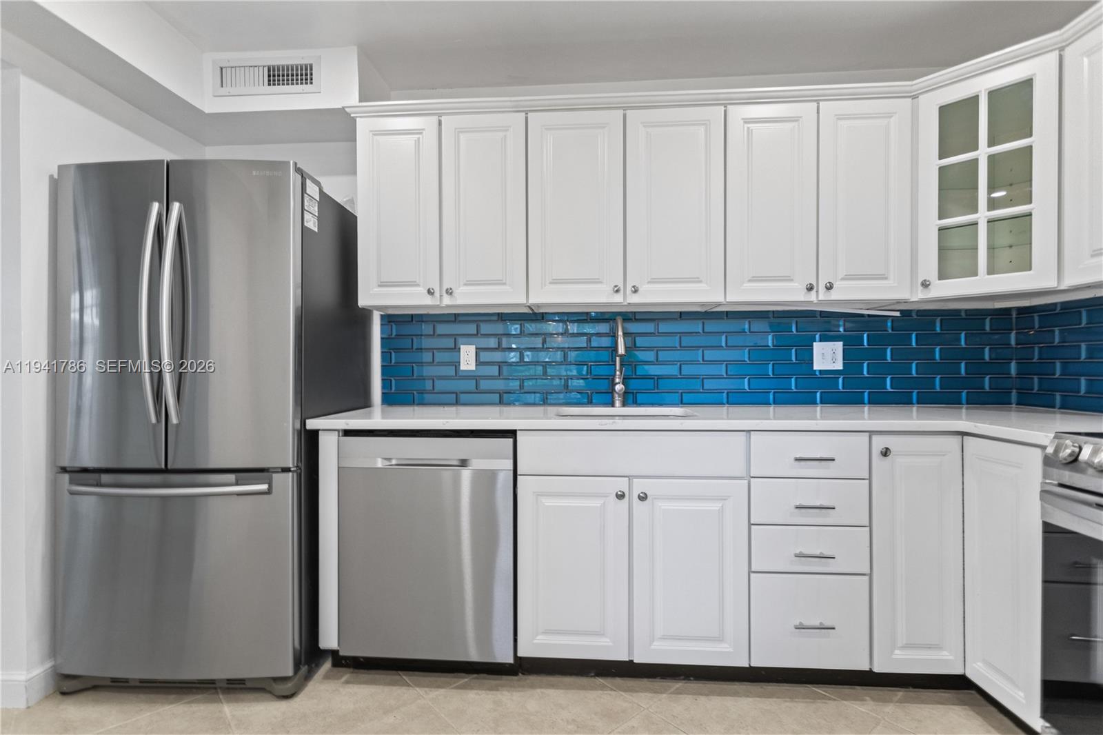 NO 83 PALM-AIRE COUNTRY C - Residential