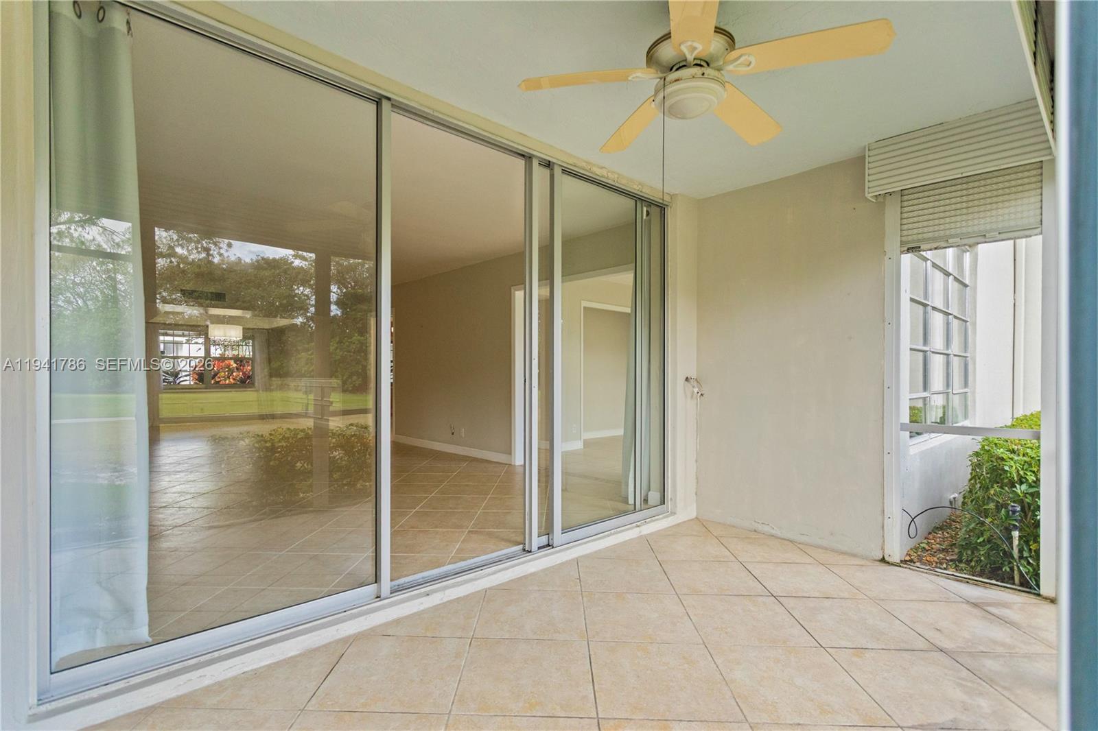 NO 83 PALM-AIRE COUNTRY C - Residential