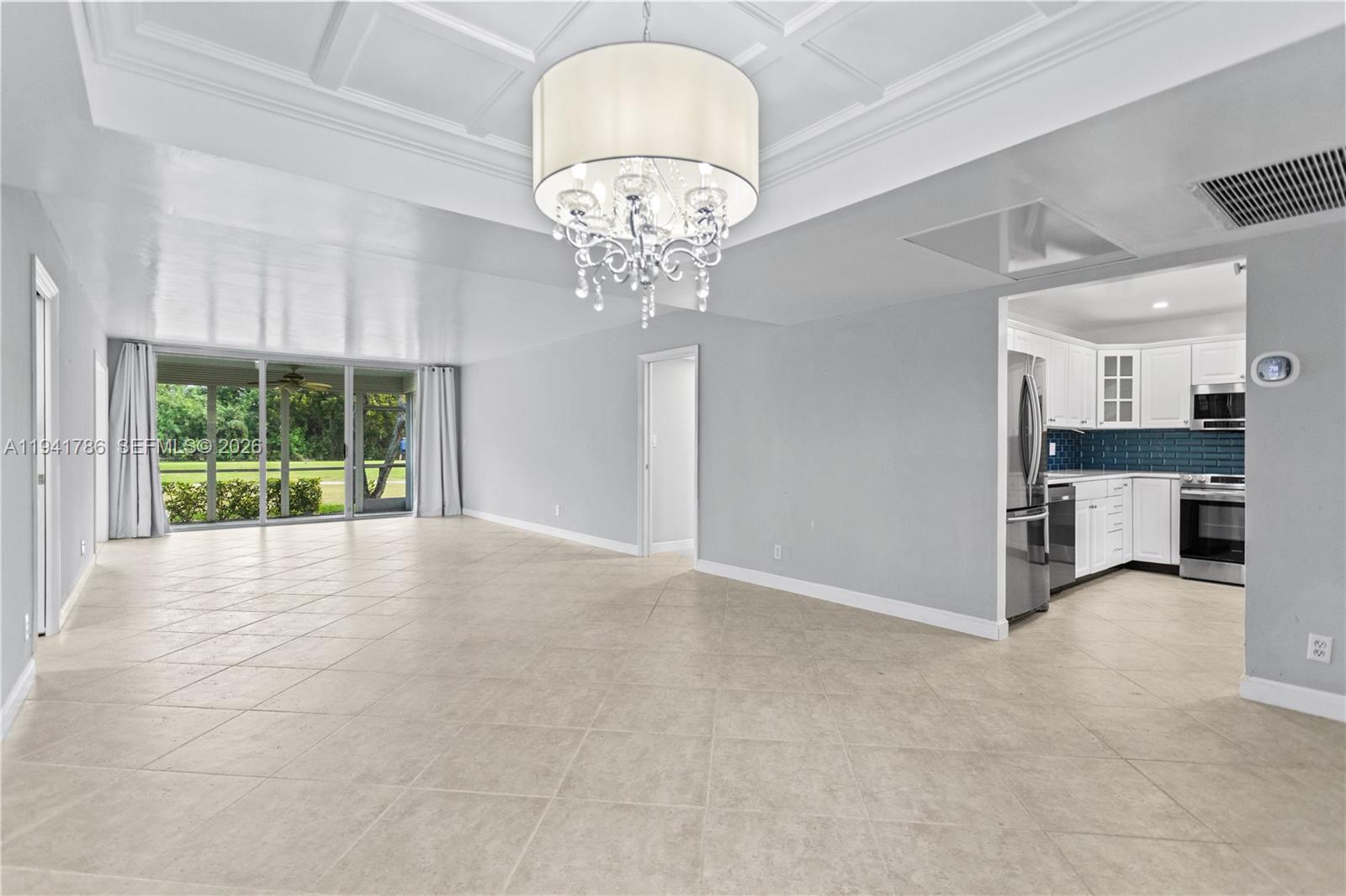 4007 N Cypress Dr 104