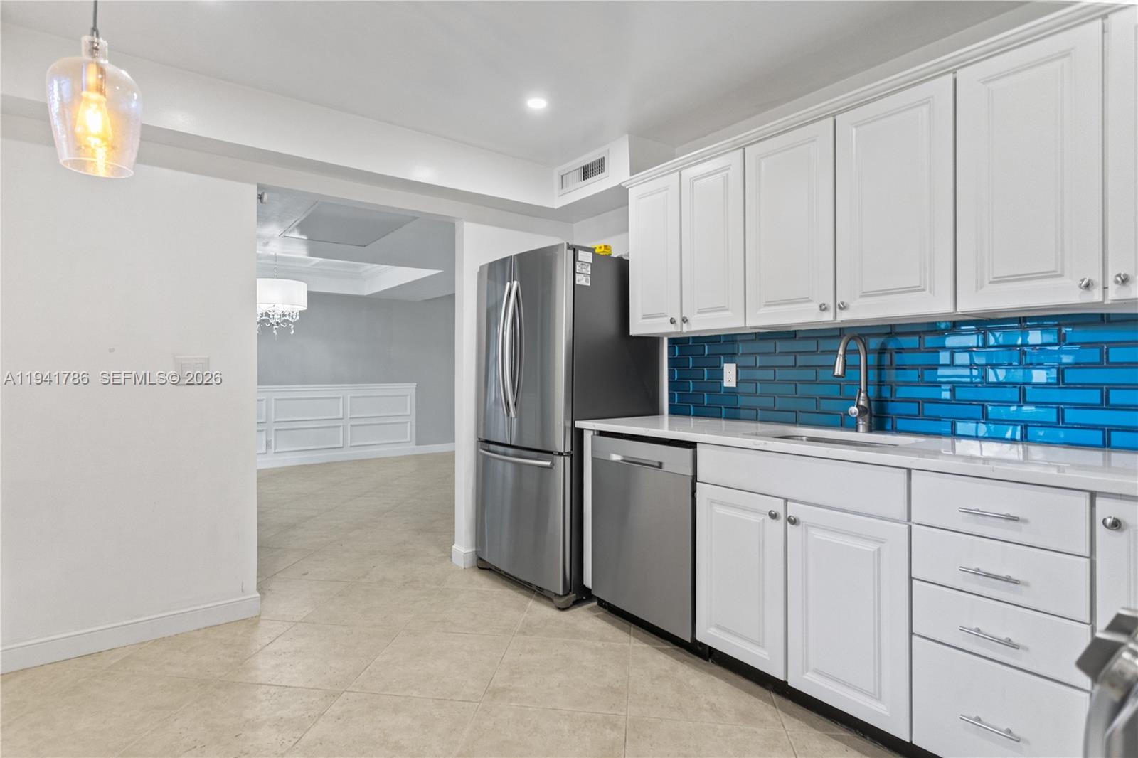 NO 83 PALM-AIRE COUNTRY C - Residential