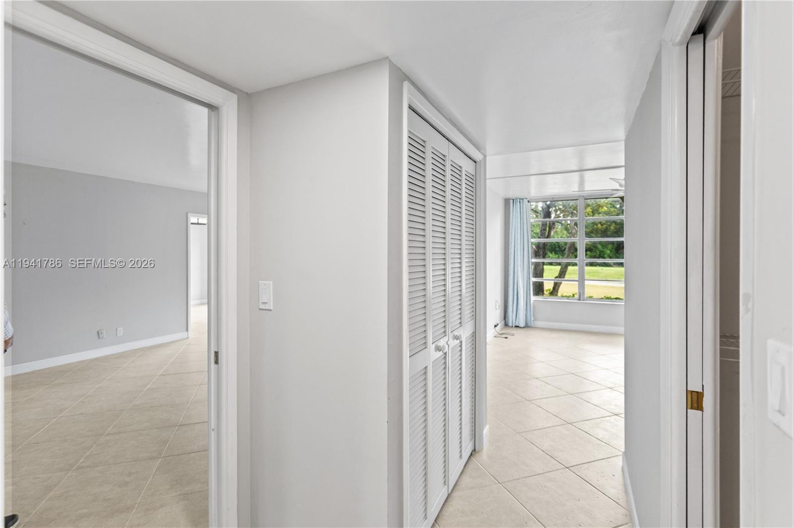 NO 83 PALM-AIRE COUNTRY C - Residential