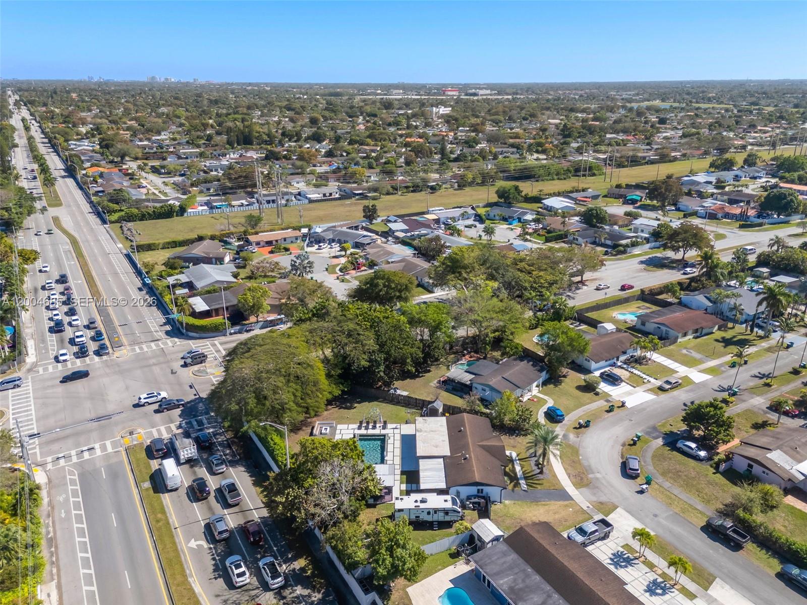 KENDALE LAKES SEC 4 - Residential