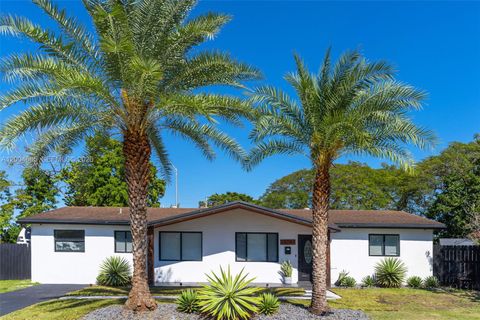 Photo of 13741 SW 72nd Ter, Miami, FL 33183 (MLS # A12004685)