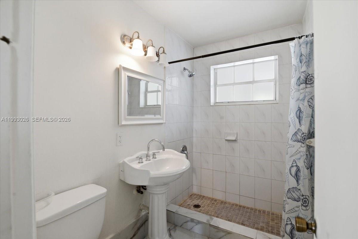 PALM LAKES SEC 2 - Residential