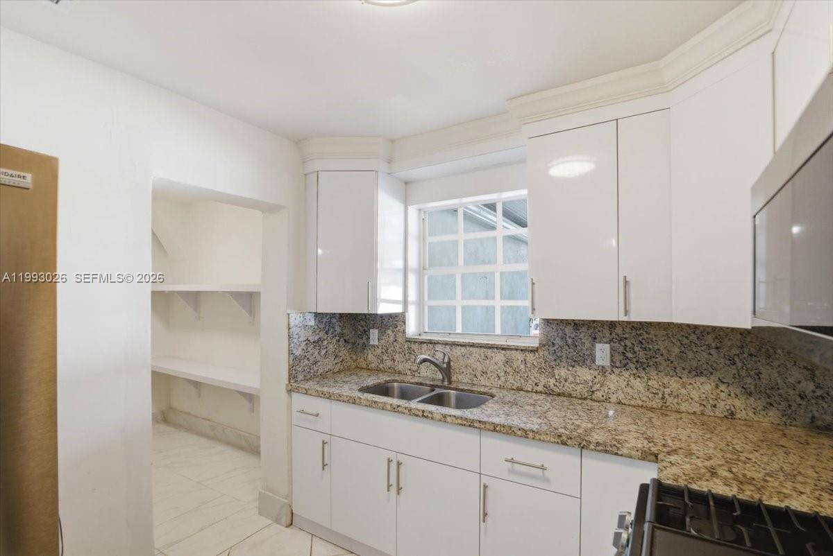 PALM LAKES SEC 2 - Residential