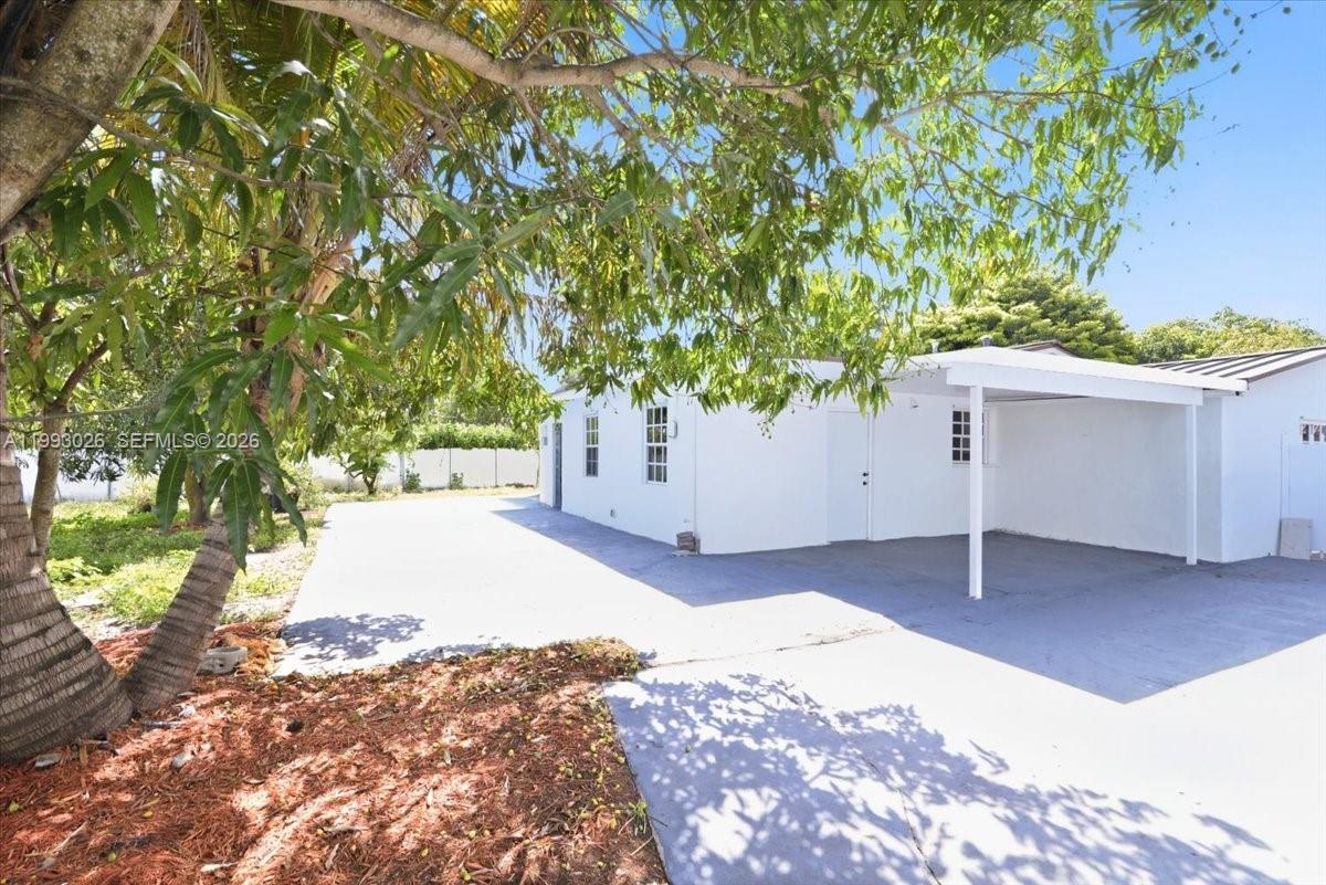 PALM LAKES SEC 2 - Residential