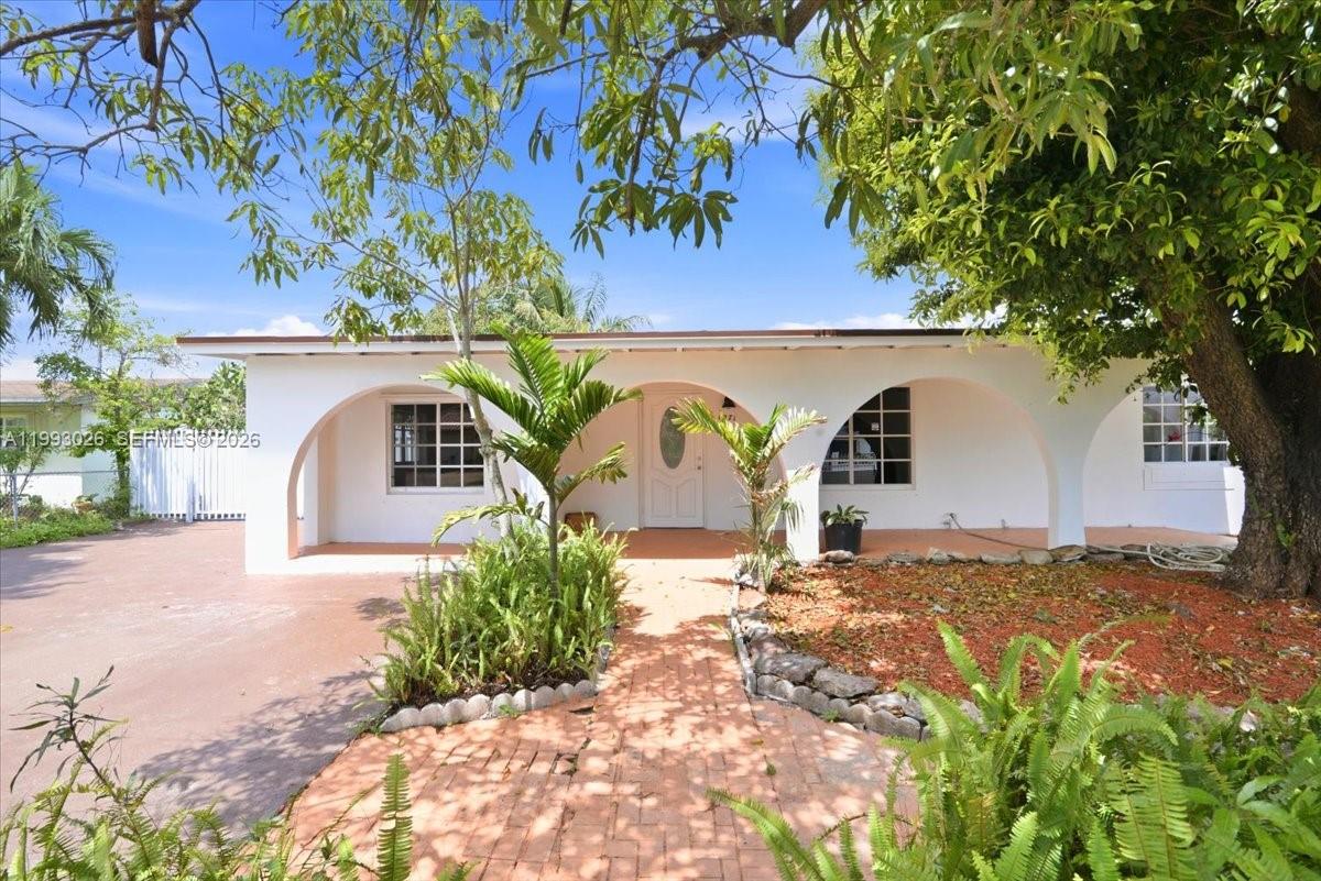 PALM LAKES SEC 2 - Residential