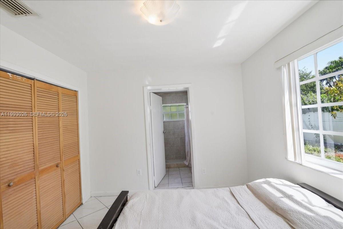 PALM LAKES SEC 2 - Residential