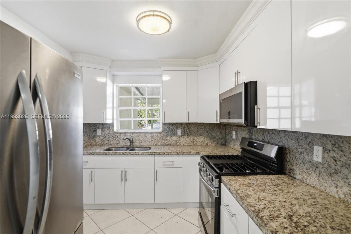 PALM LAKES SEC 2 - Residential