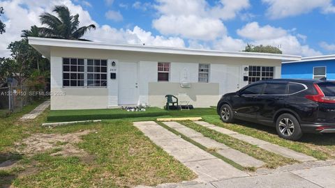 2457 NW 35th St B Miami FL 33142