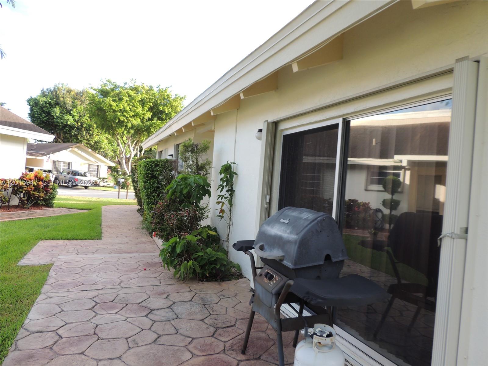 ISLA MERITA HOMES IX COND - Residential Lease