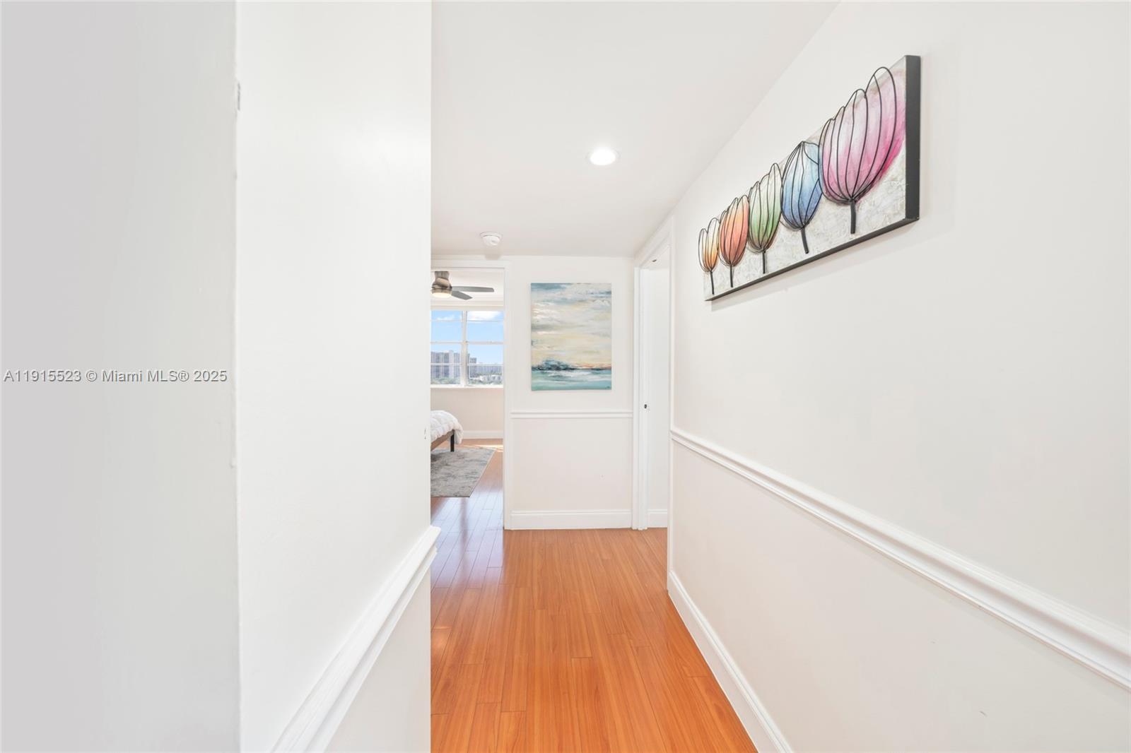 BAYVIEW TOWERS CONDO SOUT - Residential