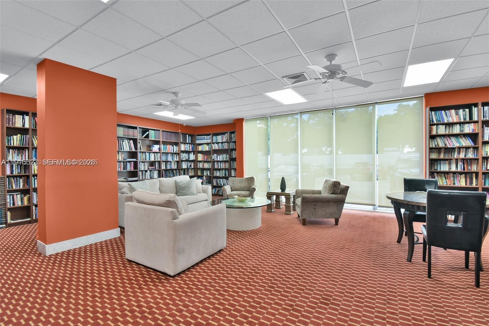 BAYVIEW TOWERS CONDO SOUT - Residential