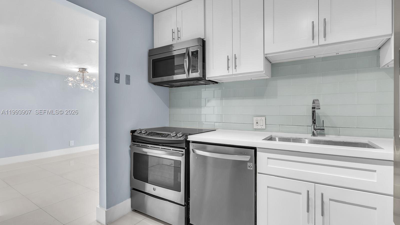 CORONADO CONDO- TOWER II - Residential Lease