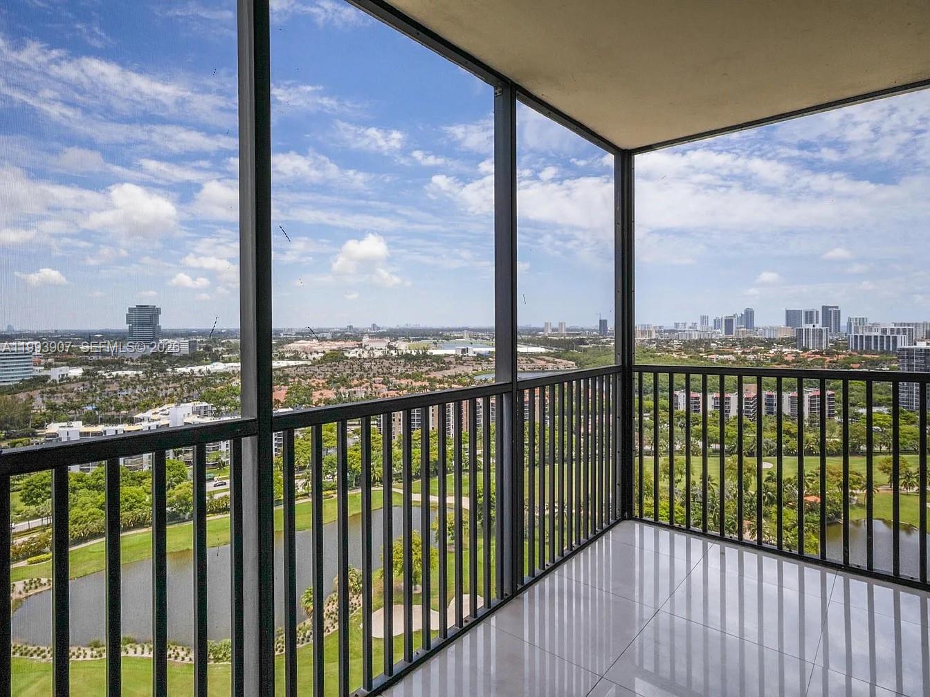 CORONADO CONDO- TOWER II - Residential Lease