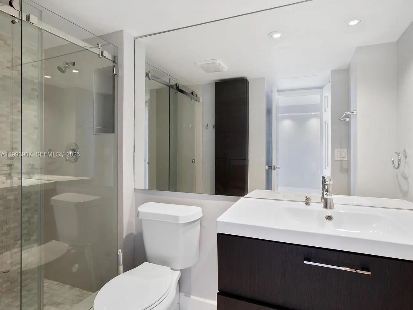 CORONADO CONDO- TOWER II - Residential Lease