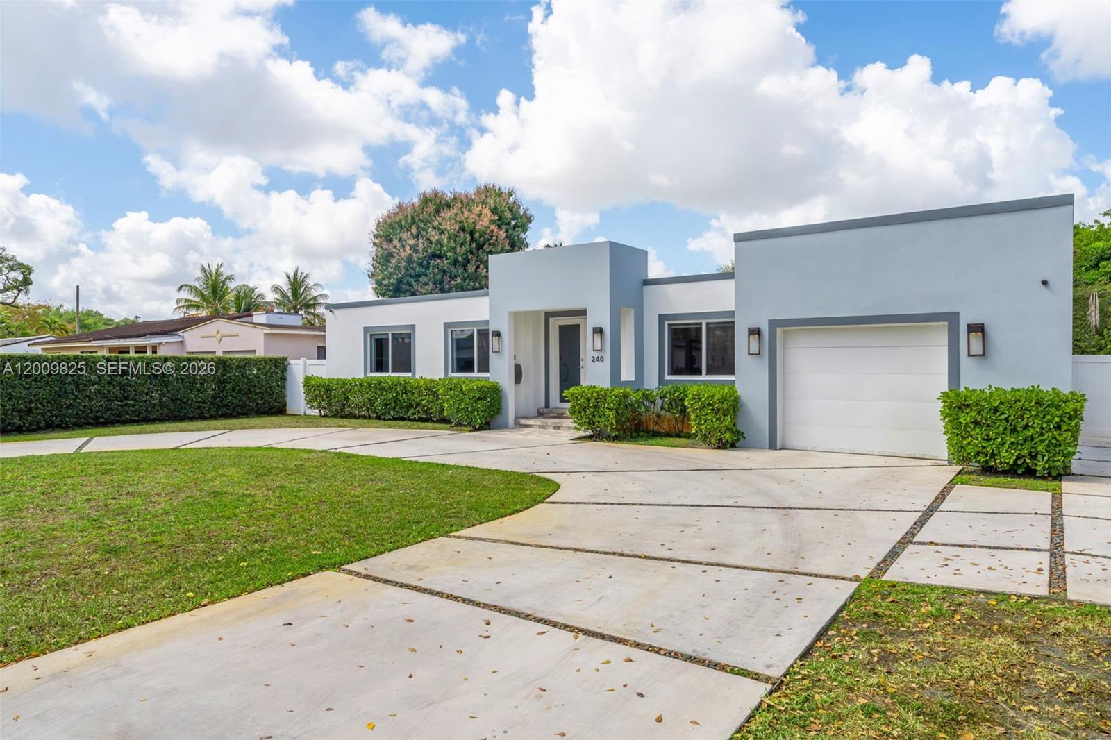 GOLF COURSE ADDN HIA - Residential