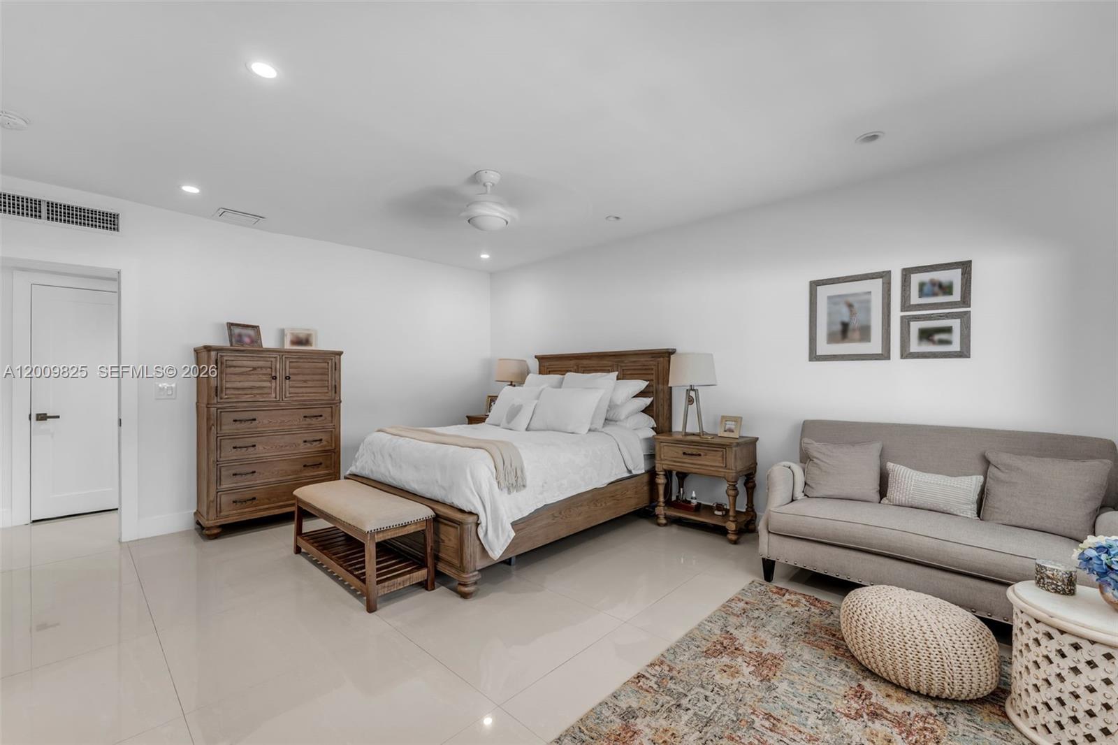 GOLF COURSE ADDN HIA - Residential