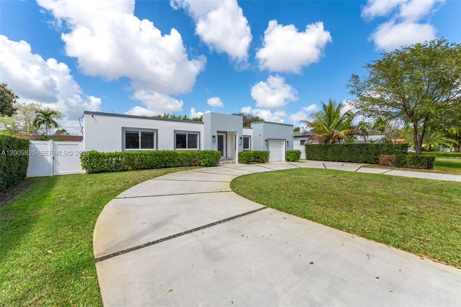 GOLF COURSE ADDN HIA - Residential